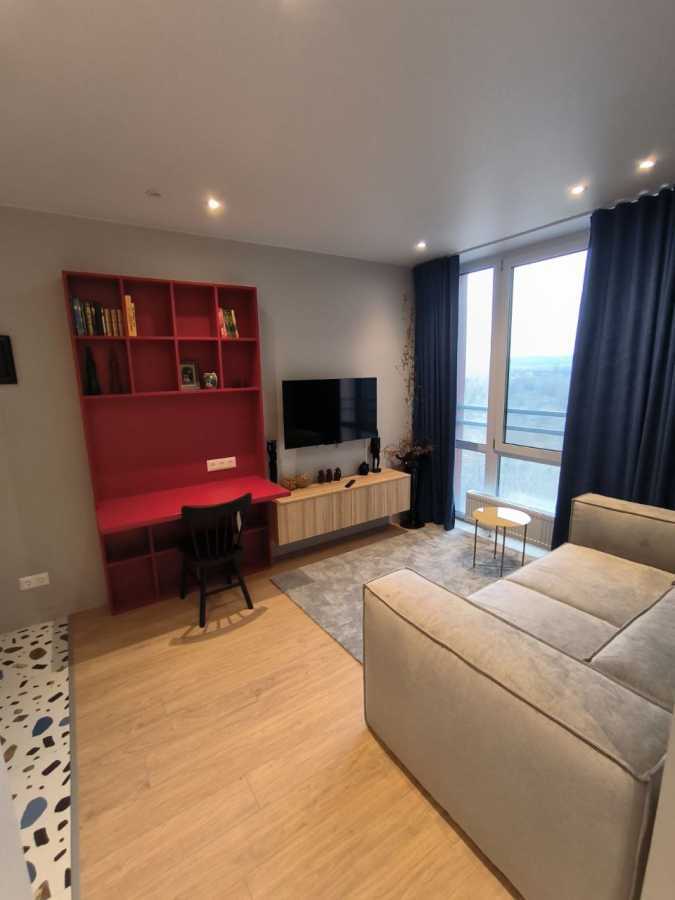 Аренда 1-комнатной квартиры 43 м², Днепровская наб., 26Г