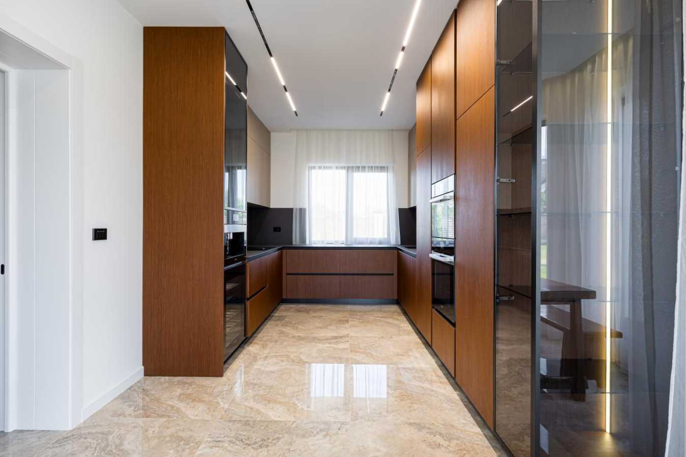 Продажа дома 236 м², Леваневського