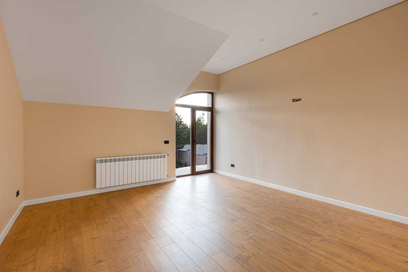 Продажа дома 236 м², Леваневського