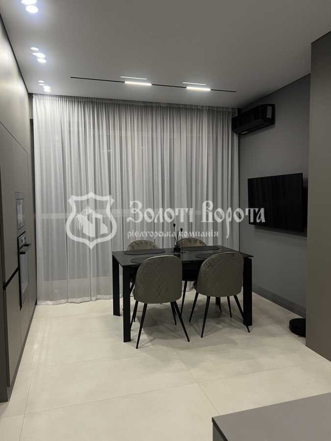 Продажа 1-комнатной квартиры 44 м², Радистов ул., 34А