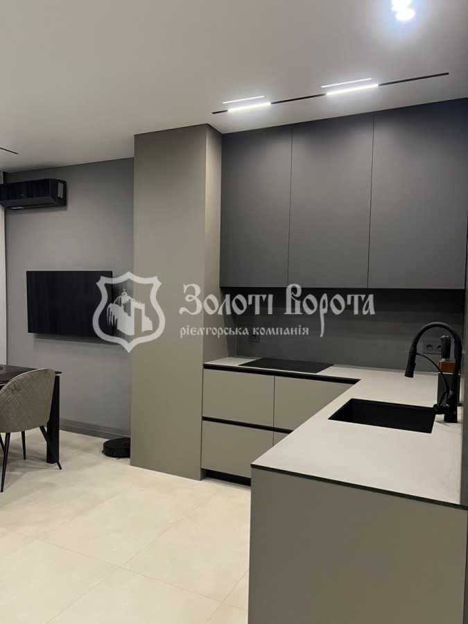 Продажа 1-комнатной квартиры 44 м², Радистов ул., 34А