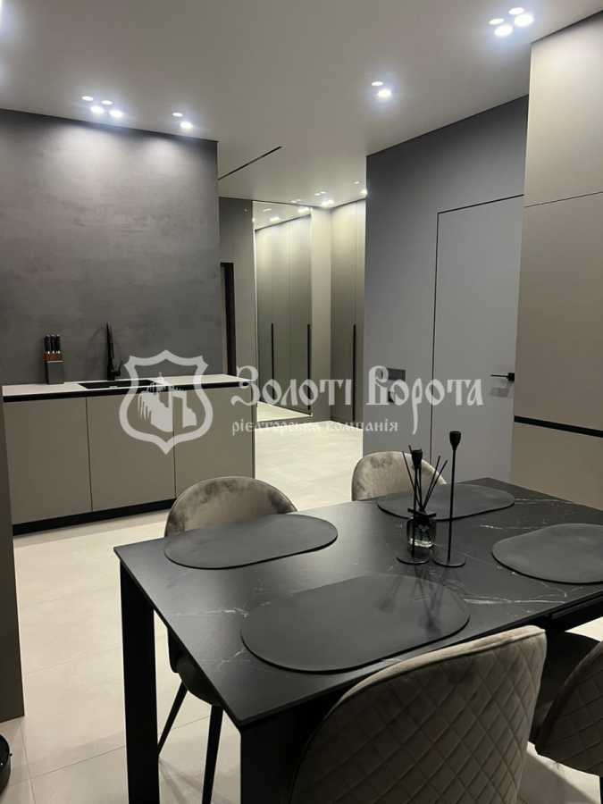 Продажа 1-комнатной квартиры 44 м², Радистов ул., 34А