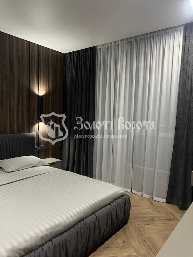 Продажа 1-комнатной квартиры 44 м², Радистов ул., 34А