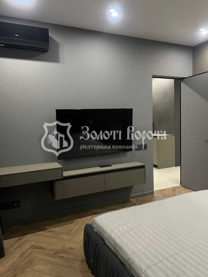 Продажа 1-комнатной квартиры 44 м², Радистов ул., 34А