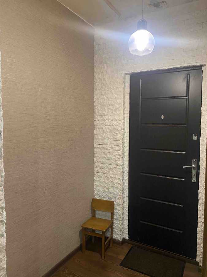 Продажа 3-комнатной квартиры 72.4 м², Ревуцкого ул., 13