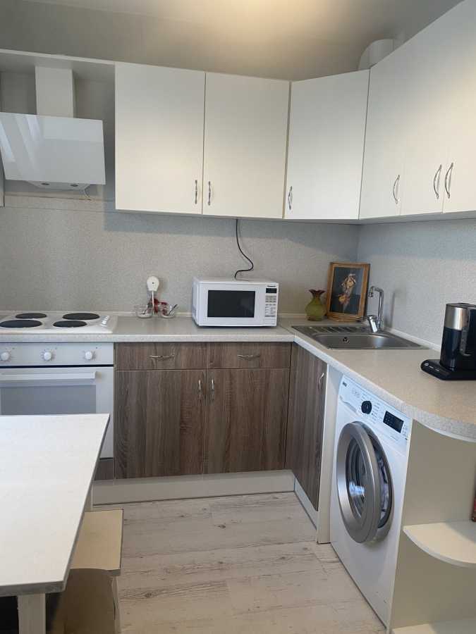 Продажа 3-комнатной квартиры 72.4 м², Ревуцкого ул., 13