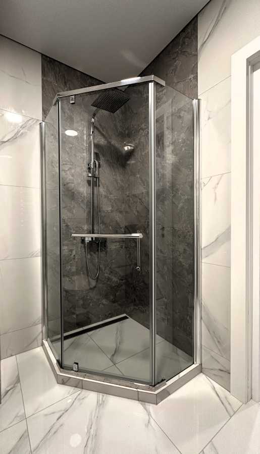 Аренда 1-комнатной квартиры 44 м², Александра Олеся ул.