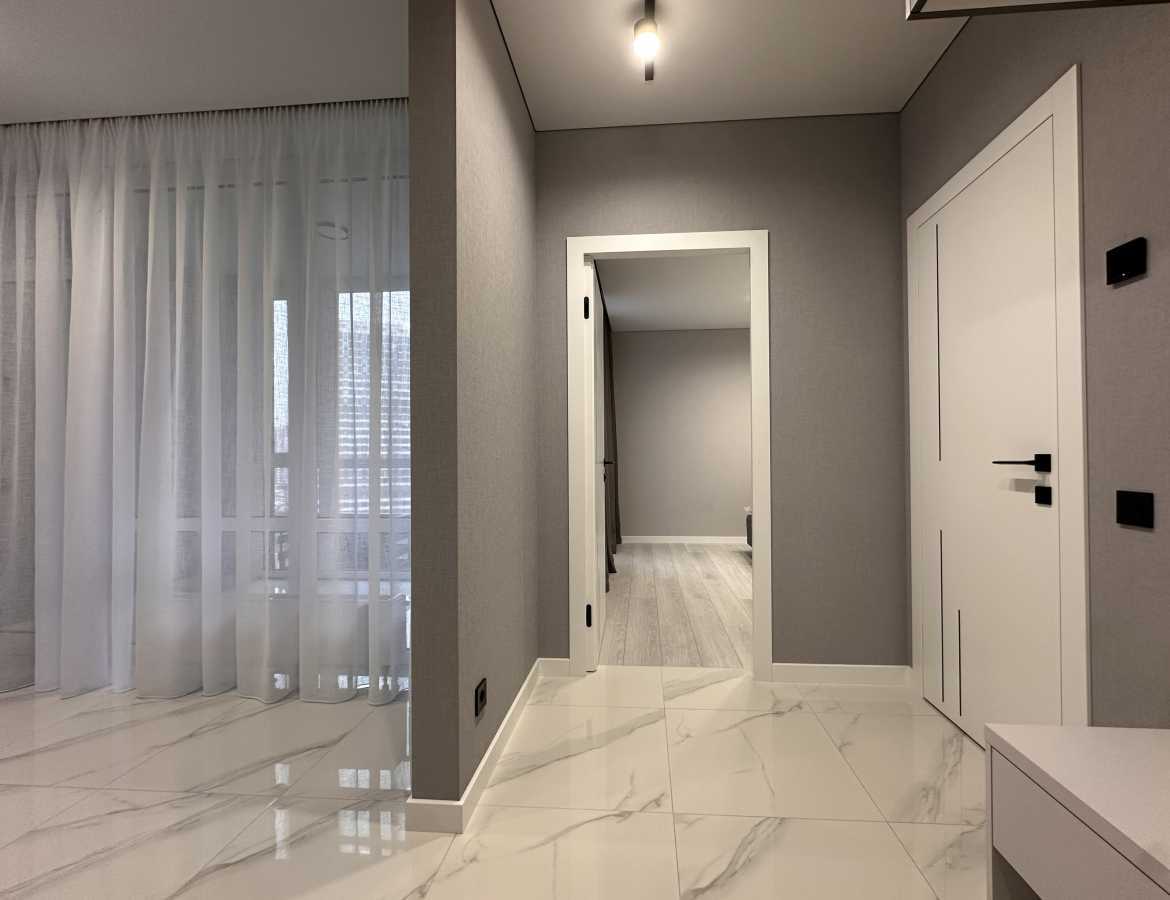 Аренда 1-комнатной квартиры 44 м², Александра Олеся ул.