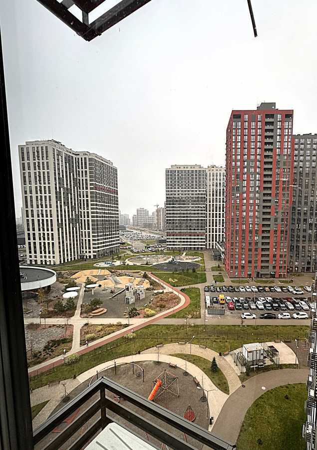 Аренда 1-комнатной квартиры 44 м², Александра Олеся ул.