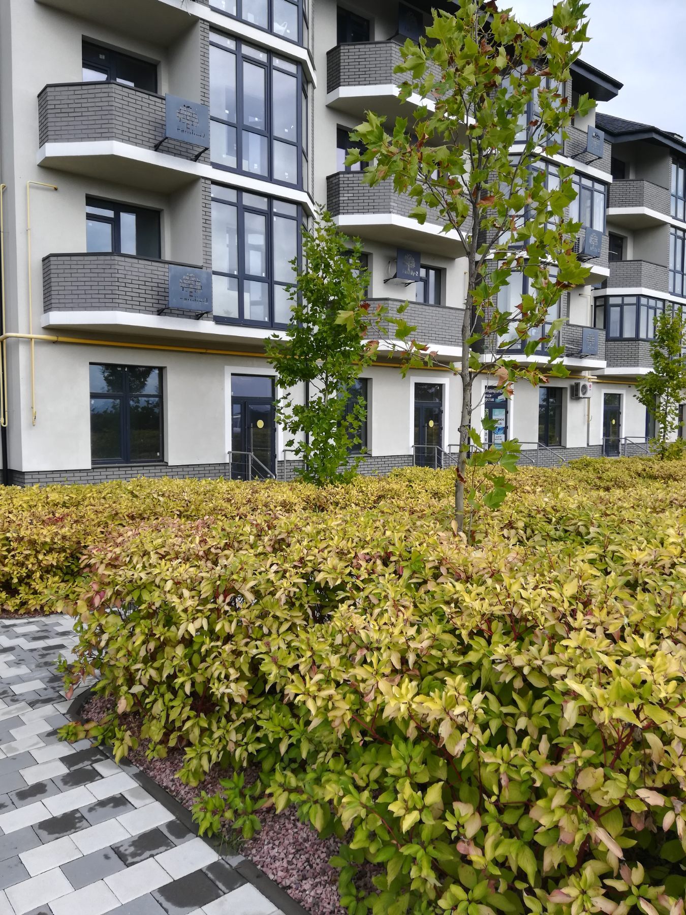 Продаж 3-кімнатної квартири 93 м², Сімейна вул., 3