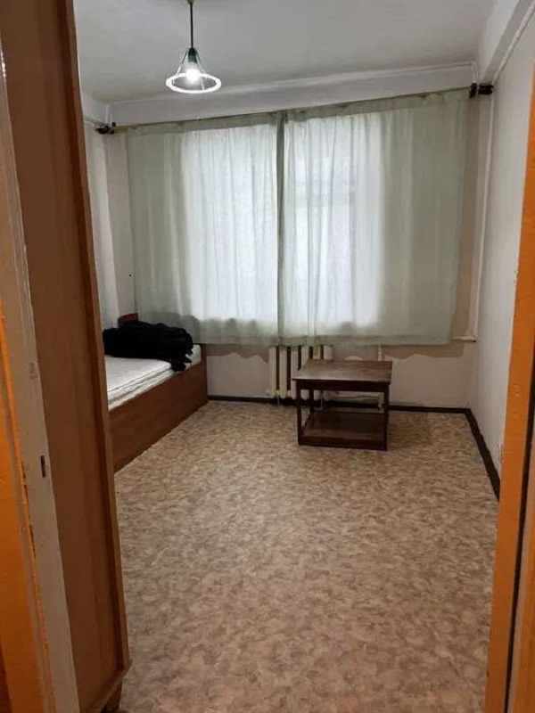 Продаж 2-кімнатної квартири 50 м², Березняківська вул., 10