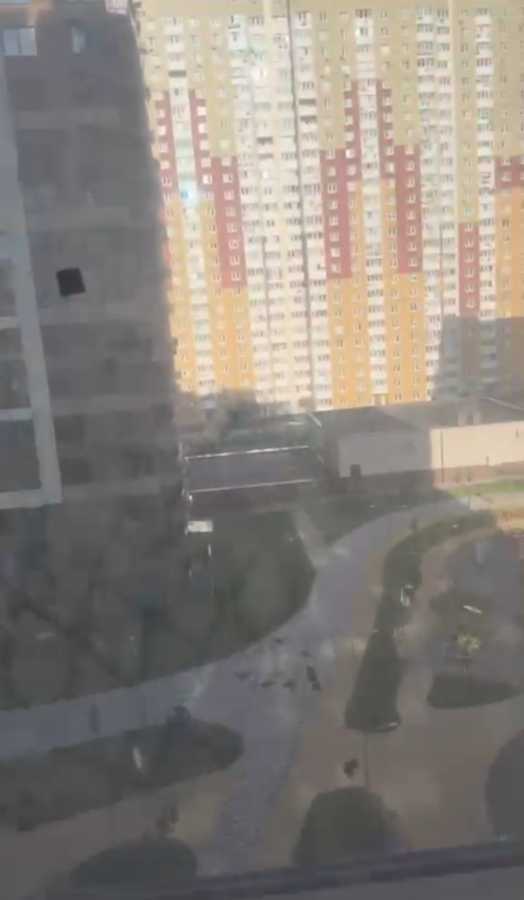 Продажа 2-комнатной квартиры 92 м², Александра Олеся ул., 2Б