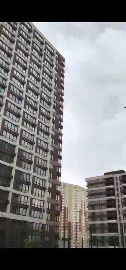 Продажа 2-комнатной квартиры 92 м², Александра Олеся ул., 2Б