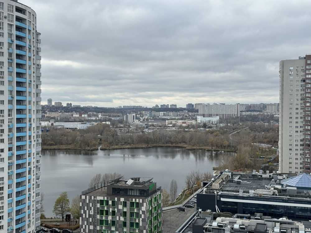 Продажа 4-комнатной квартиры 237.9 м², Оболонский просп., 6а