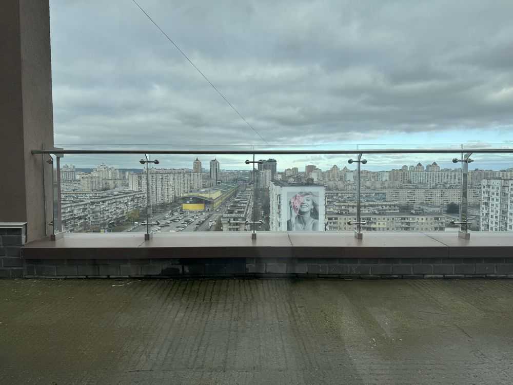 Продажа 5-комнатной квартиры 179.7 м², Оболонская пл., 6