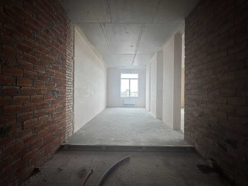 Продажа 5-комнатной квартиры 179.7 м², Оболонская пл., 6