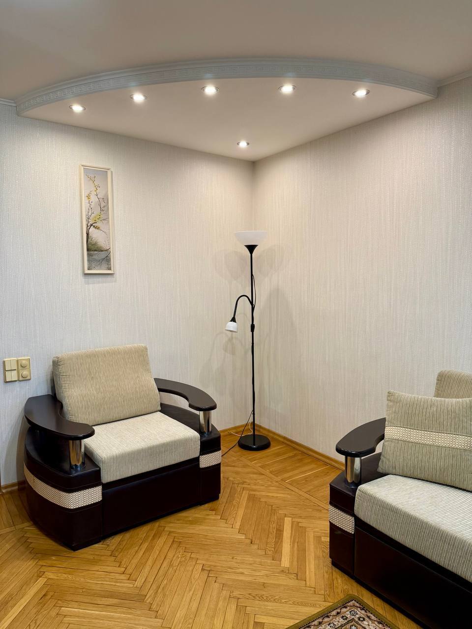 Аренда 3-комнатной квартиры 70 м², Тополь 1 ул.