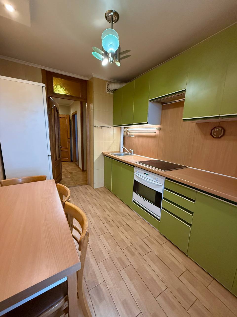 Аренда 3-комнатной квартиры 70 м², Тополь 1 ул.