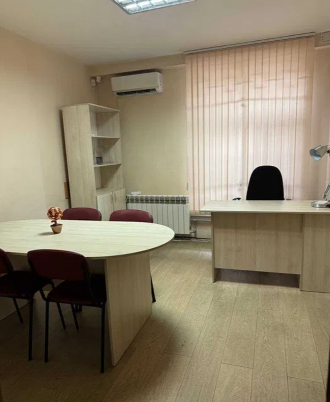 Оренда офісу 40 м², Адміральський просп.