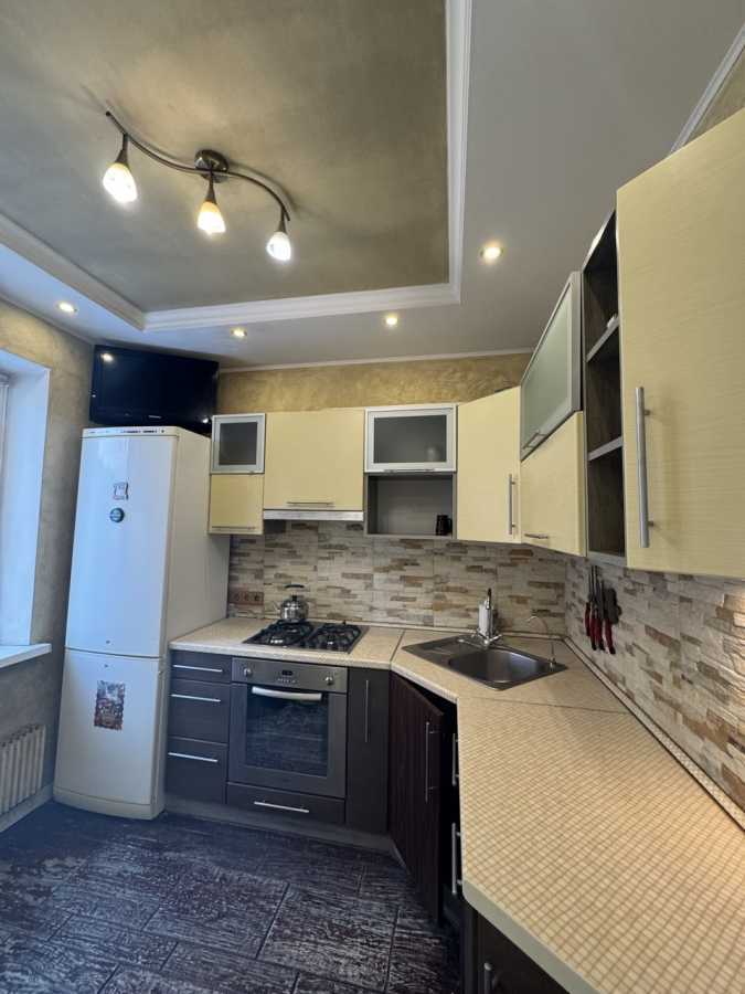 Оренда 2-кімнатної квартири 50 м², Княжий Затон вул., 12