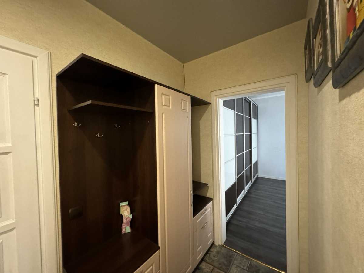 Оренда 2-кімнатної квартири 50 м², Княжий Затон вул., 12