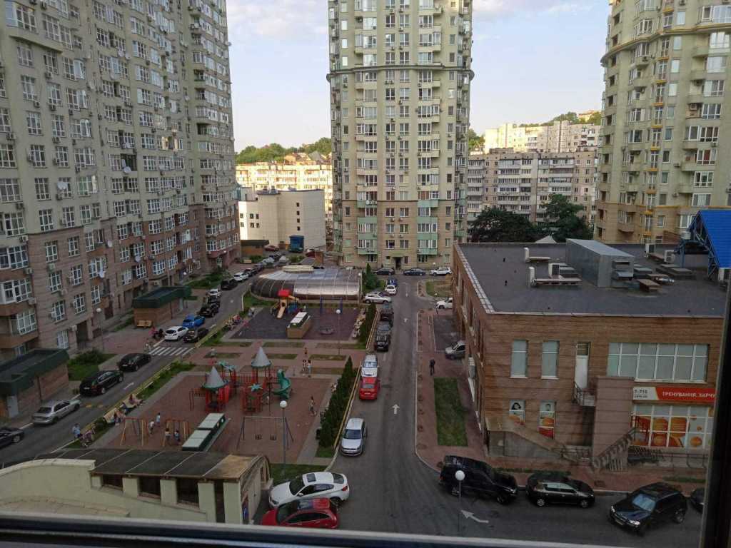 Продаж 2-кімнатної квартири 81.5 м², Кудряшова вул., 20Г