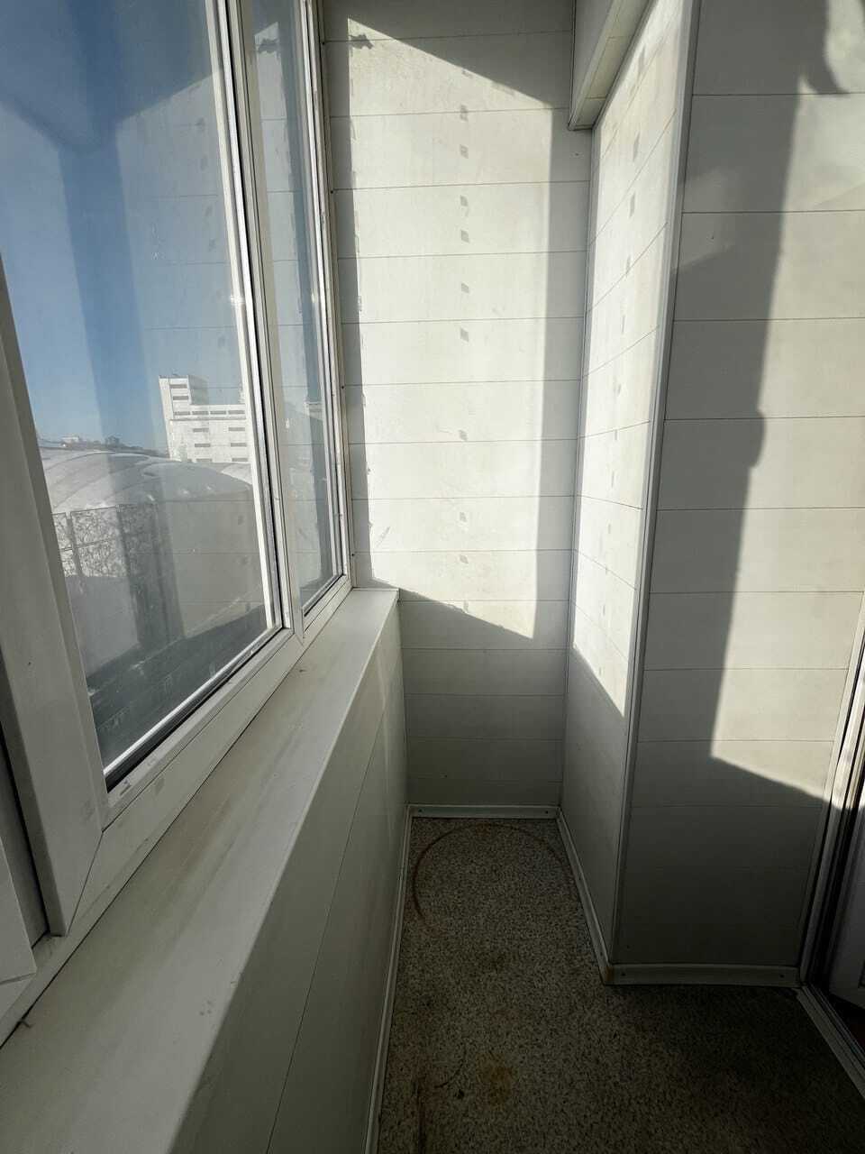 Продаж 2-кімнатної квартири 72 м², Межигірська вул.