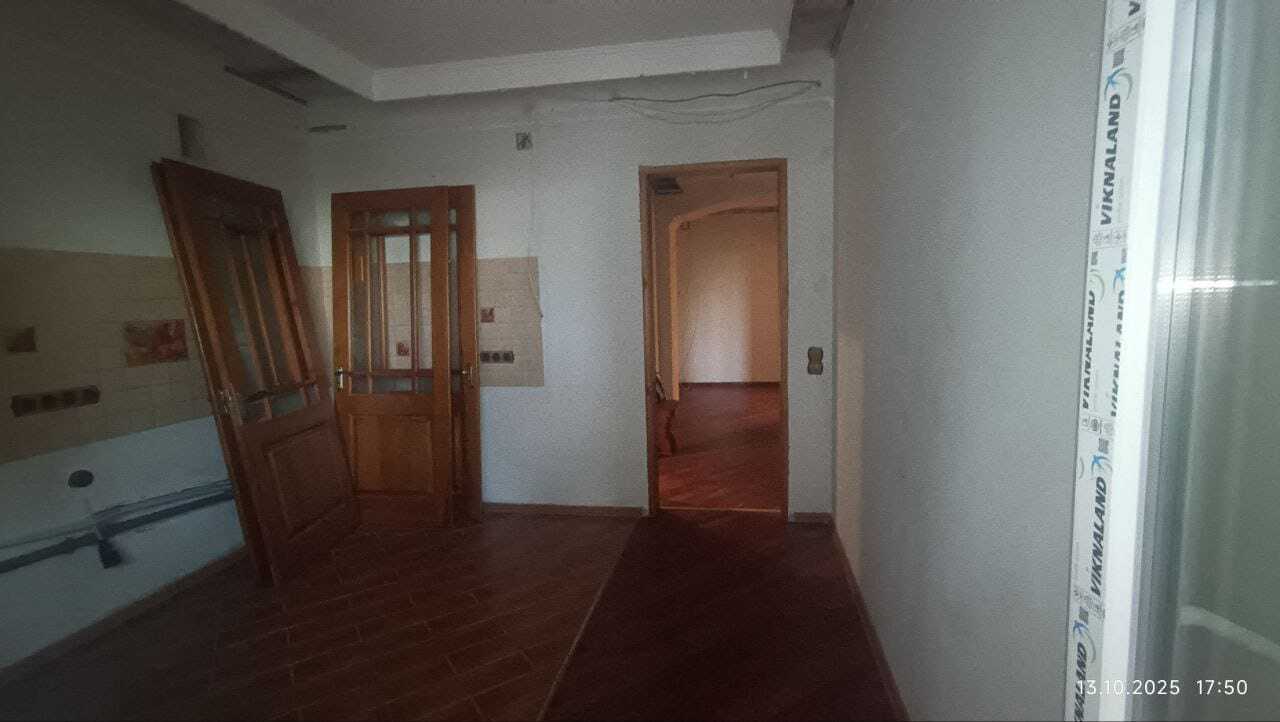 Продажа 2-комнатной квартиры 65 м², Тургеневская ул.