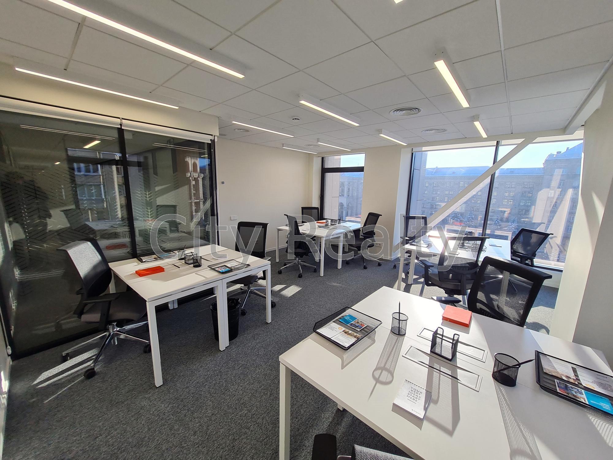 Аренда офиса 70 м², Майдан Незалежності 2