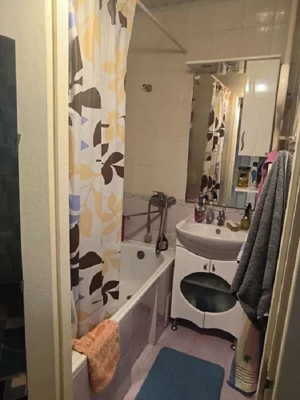 Продаж 2-кімнатної квартири 45 м², Пантелеймона Куліша вул., 3