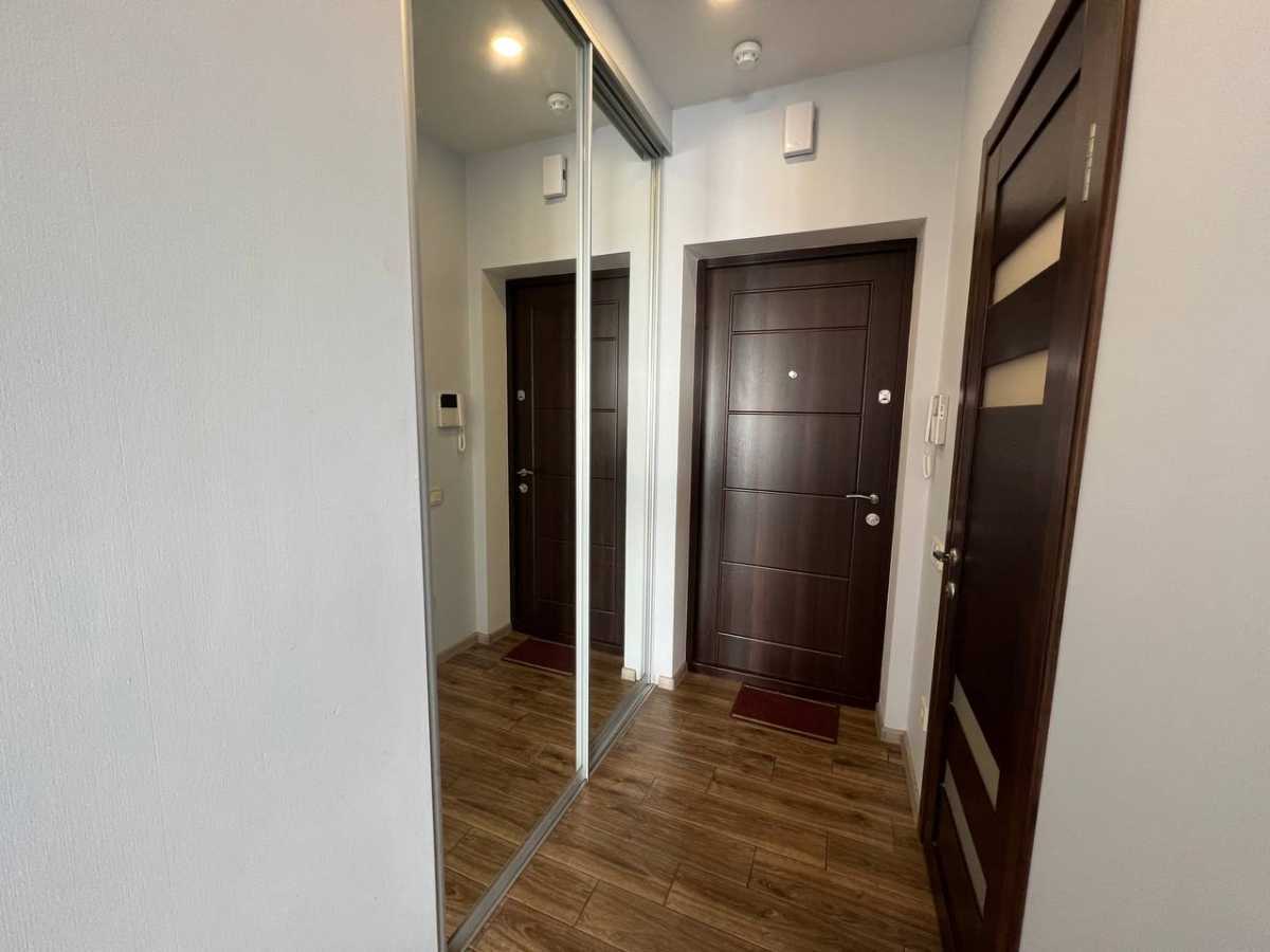 Оренда 1-кімнатної квартири 30 м², Зарічна вул., 3А