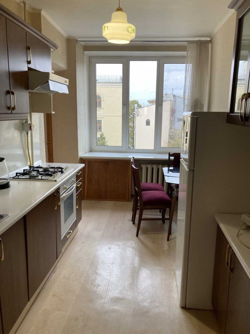 Аренда 3-комнатной квартиры 74 м², Ирининская ул., 1/3