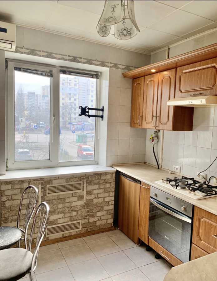 Аренда 1-комнатной квартиры 36 м², Героев Днепра ул., 45