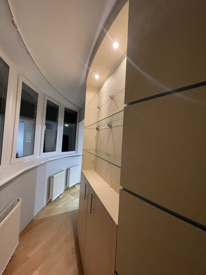 Продажа 3-комнатной квартиры 127 м², Героев Сталинграда просп., 12Д