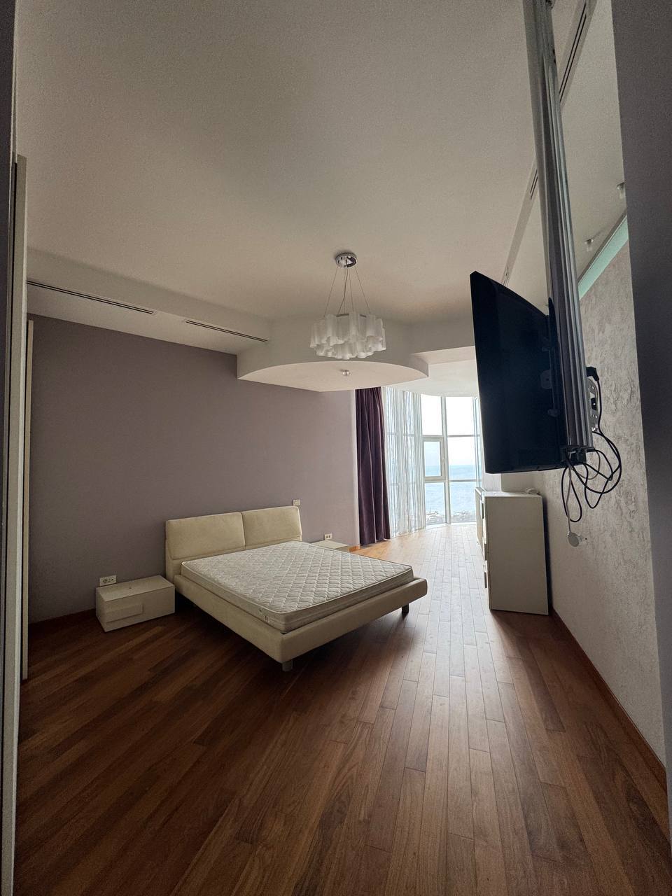 Аренда 3-комнатной квартиры 200 м², Лидерсовский бул., 5