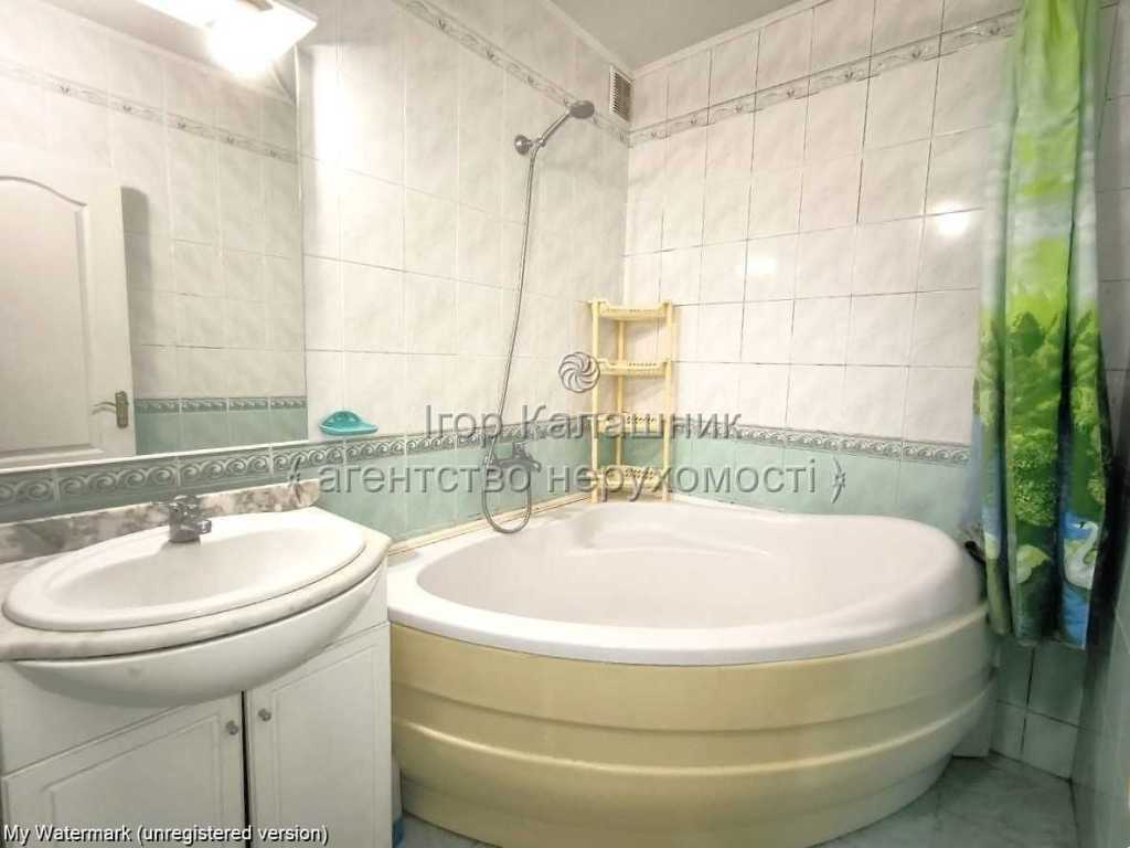 Продаж 3-кімнатної квартири 72.1 м², Юрія Литвинського вул., 42/15