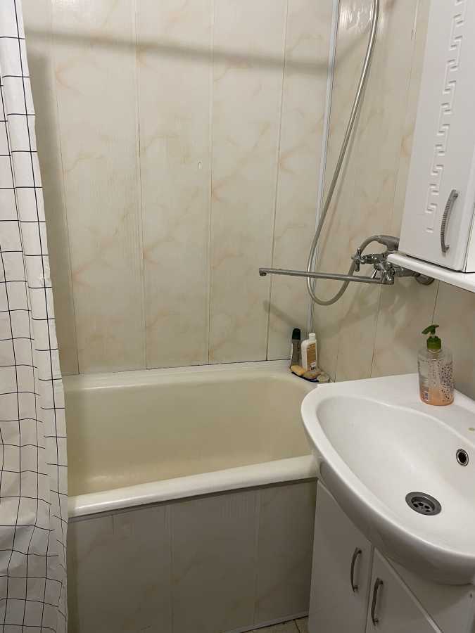 Аренда комнаты/части квартиры, Квитневый пер., 1В