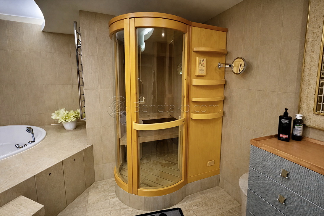 Продаж 4-кімнатної квартири 240 м², Шевченко просп., 33