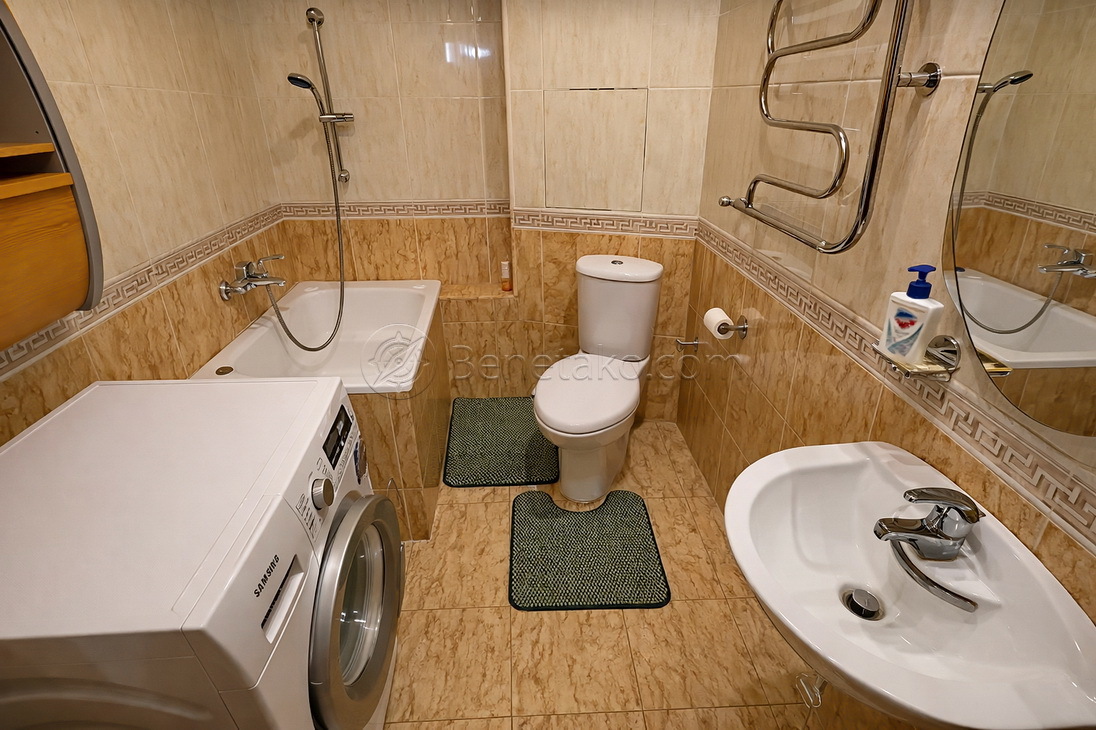 Продаж 4-кімнатної квартири 240 м², Шевченко просп., 33