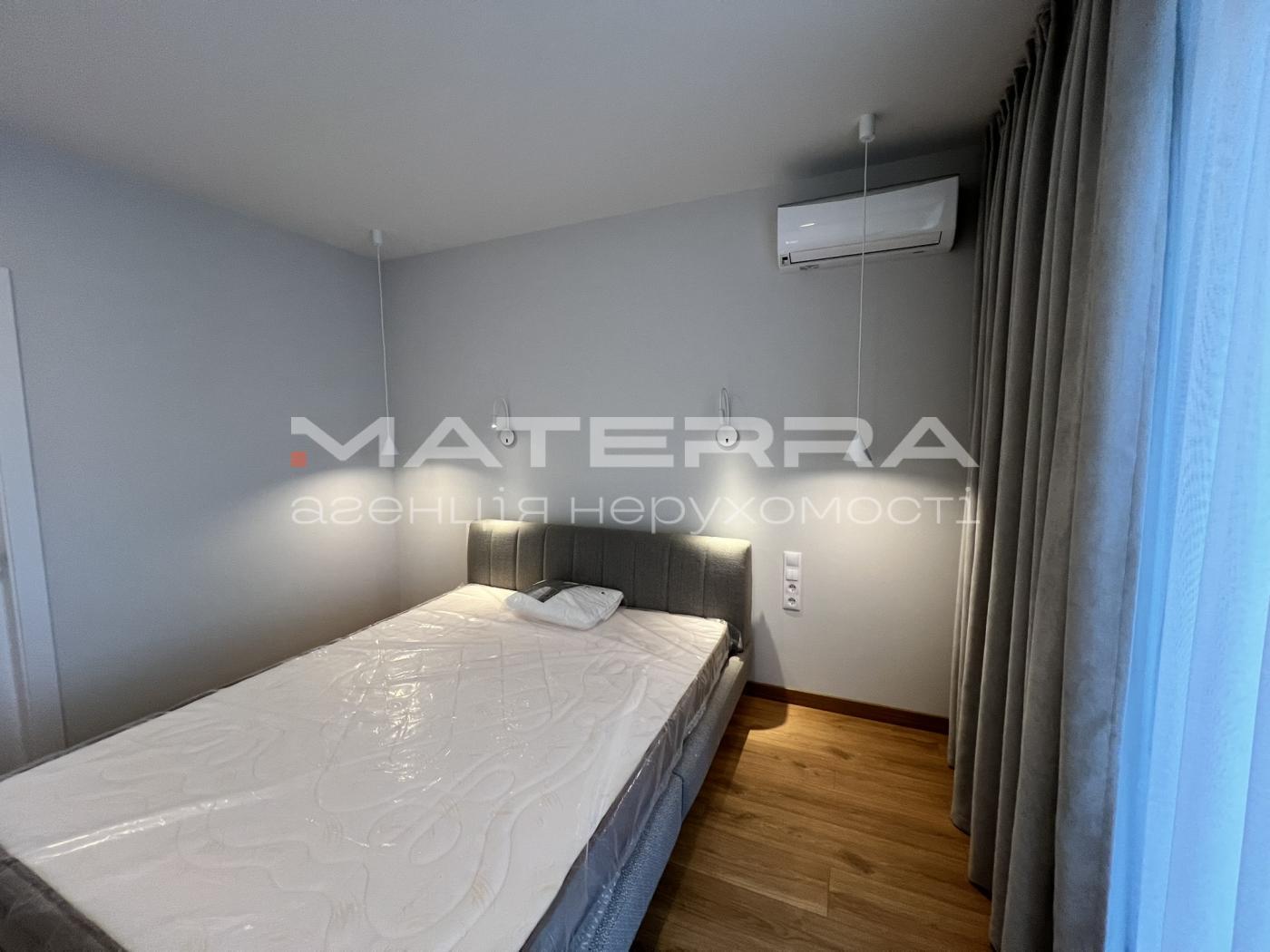 Продаж 1-кімнатної квартири 51.3 м², Солом'янська пл.