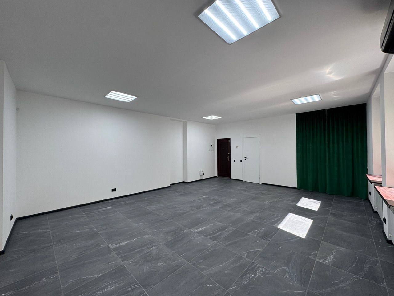 Аренда офиса 50 м², Сергея Ефремова ул.