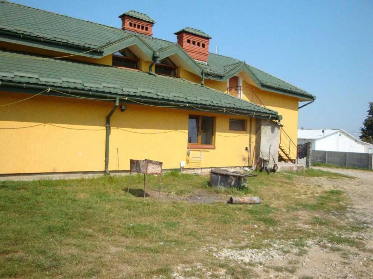Продаж приміщення вільного призначення 355 м²