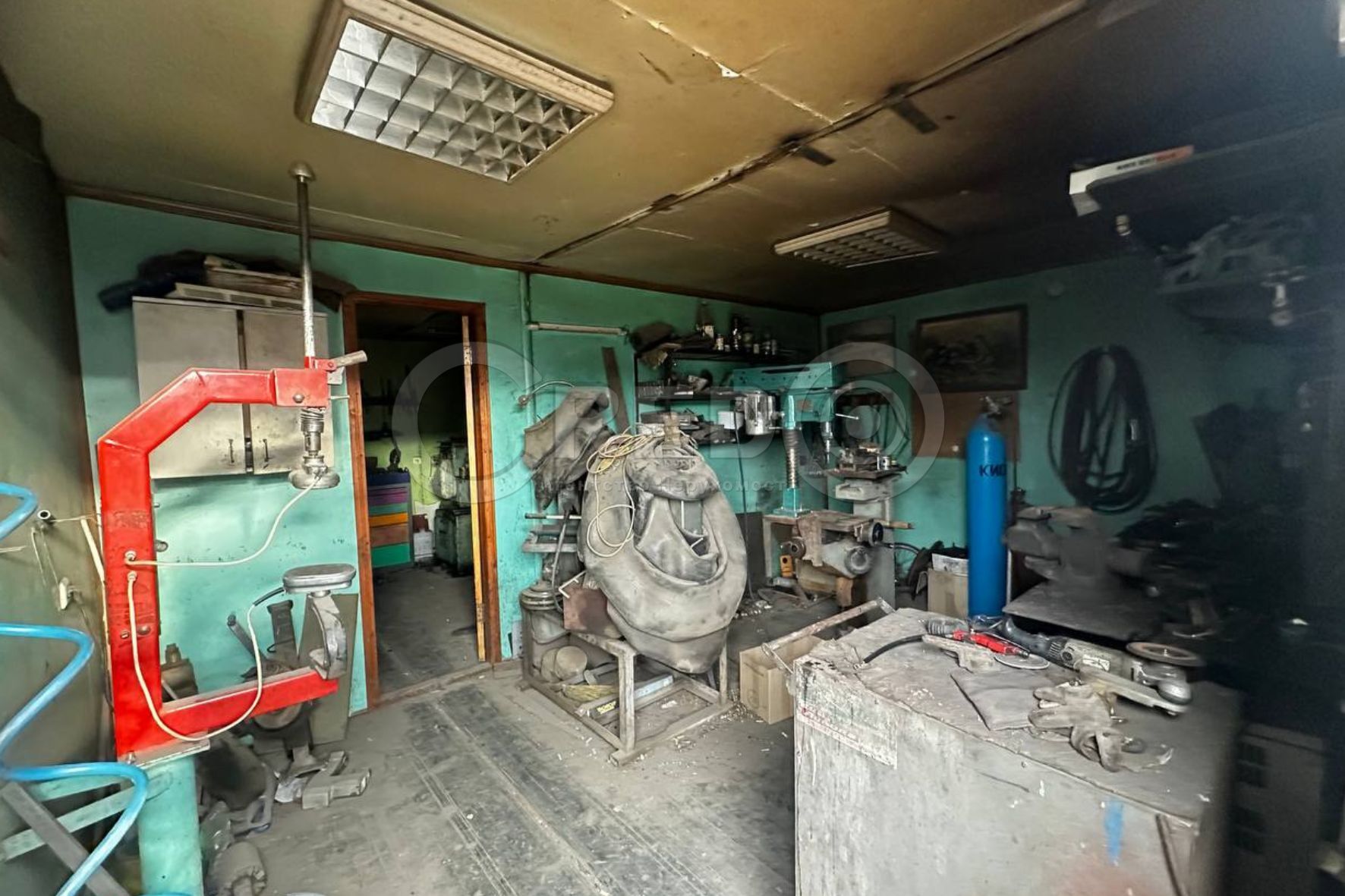 Продажа сто 116.4 м², Ньютона ул.