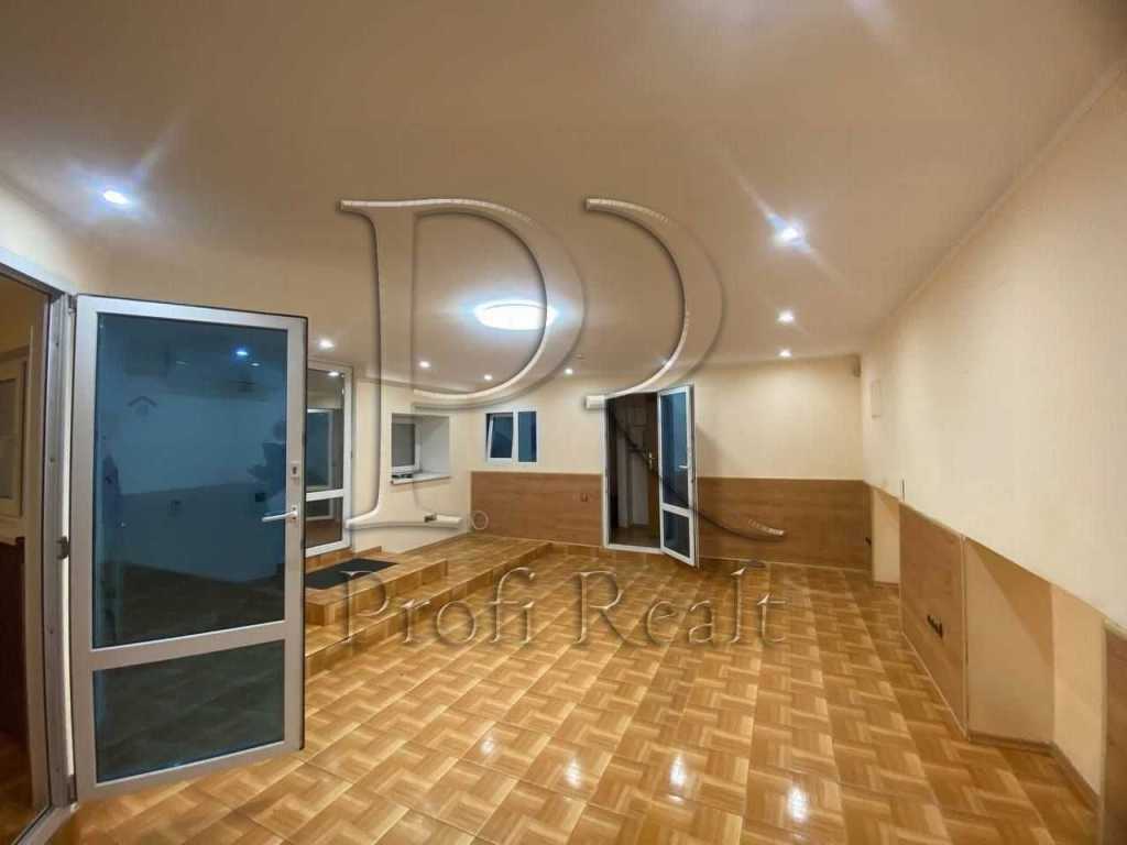 Продажа магазина 40 м², Почайнинская ул., 57/59