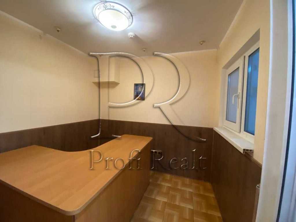 Продажа магазина 40 м², Почайнинская ул., 57/59