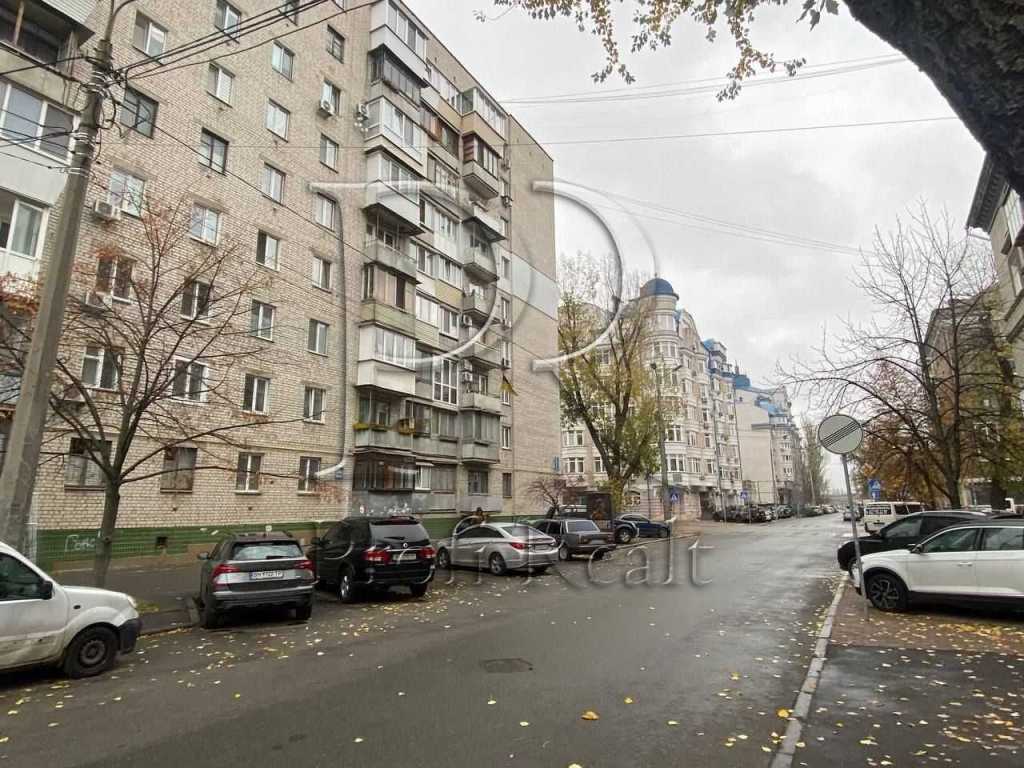 Продажа магазина 40 м², Почайнинская ул., 57/59