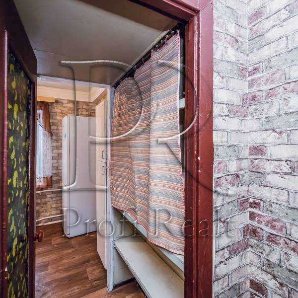 Продажа 2-комнатной квартиры 47 м², Валентина Серова ул., 36