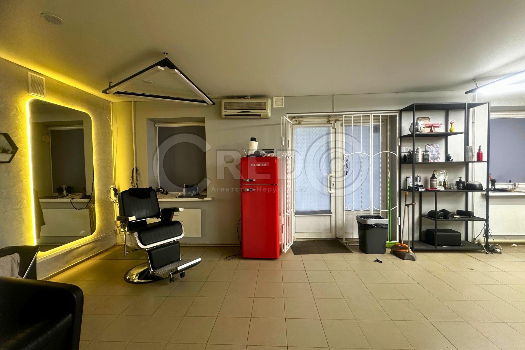 Аренда помещения свободного назначения 54.3 м², Металлургов просп.