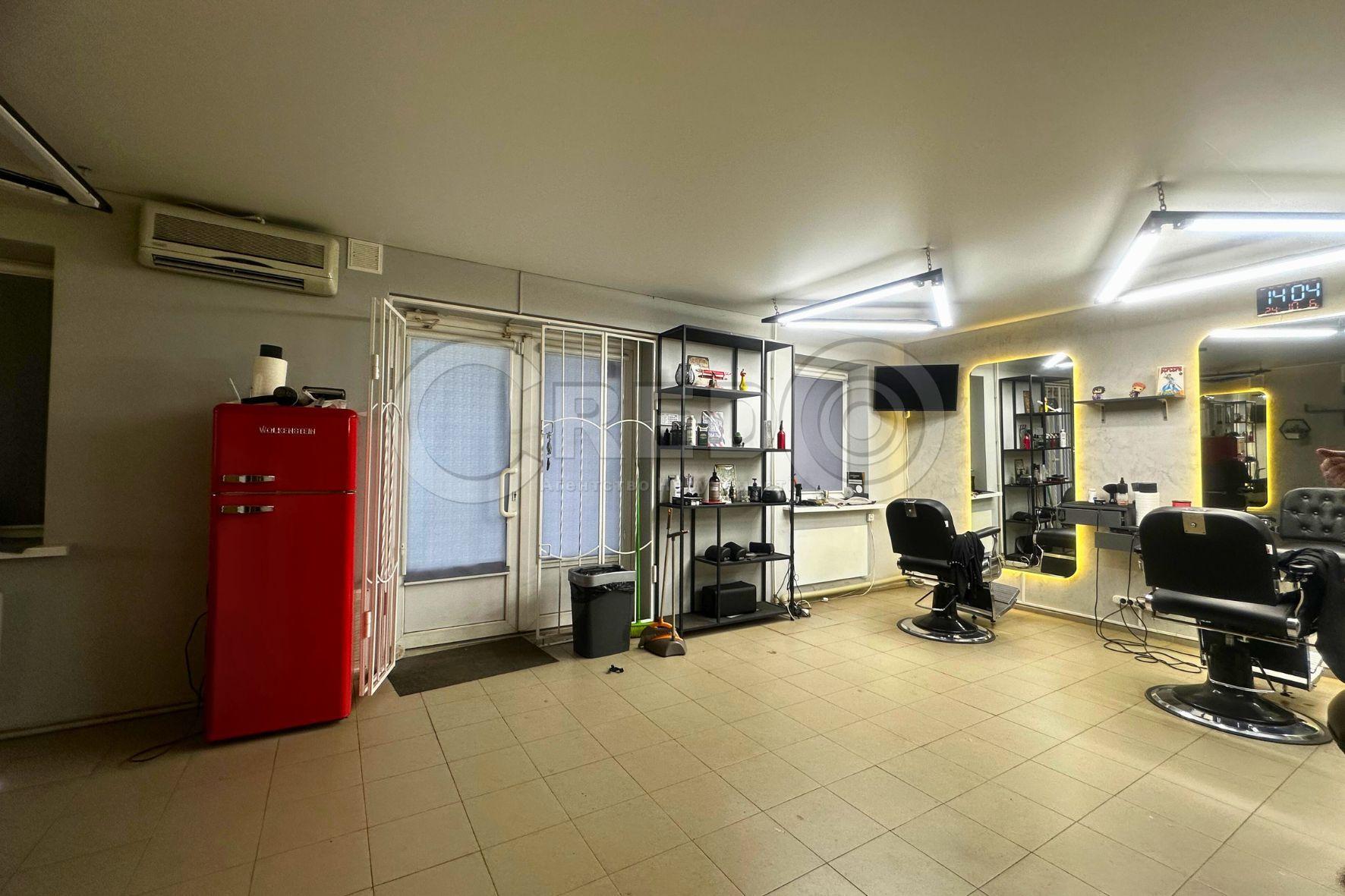 Аренда помещения свободного назначения 54.3 м², Металлургов просп.