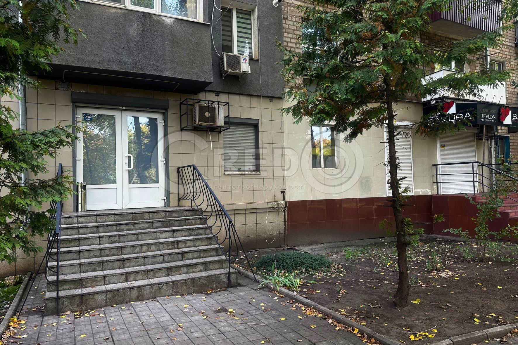 Аренда помещения свободного назначения 54.3 м², Металлургов просп.